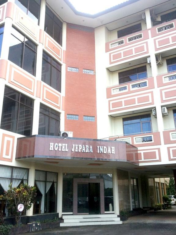 Jepara Indah Hotel Cameră foto