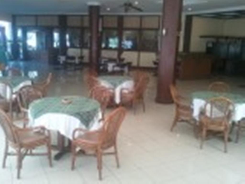 Jepara Indah Hotel Exterior foto