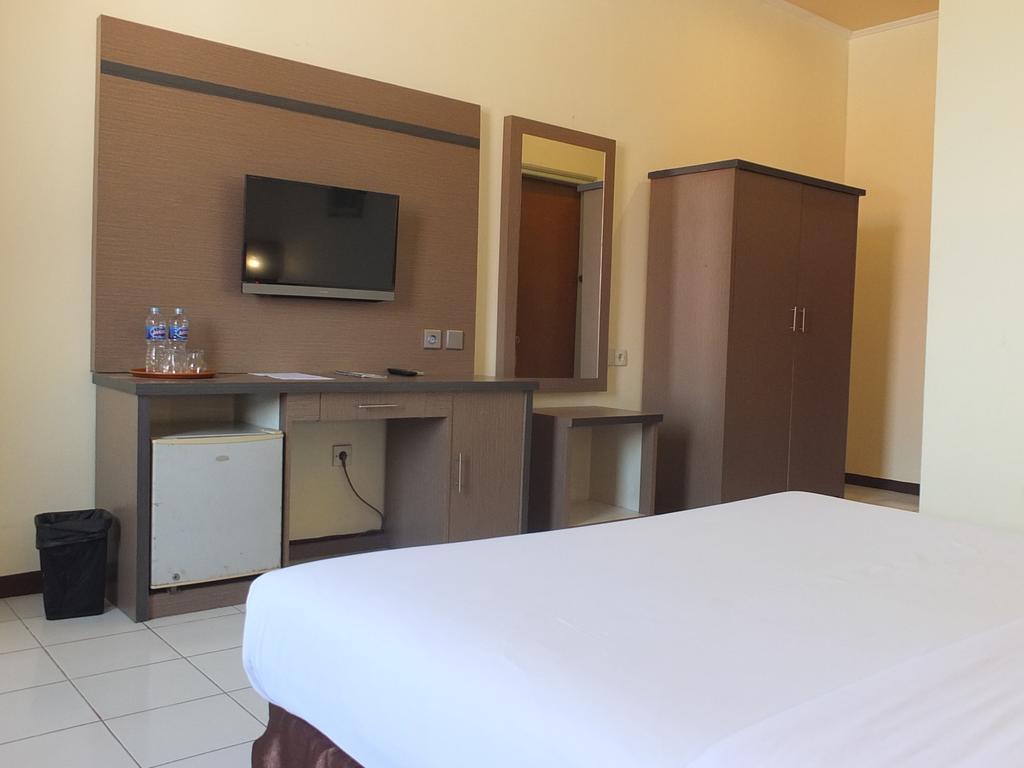 Jepara Indah Hotel Cameră foto